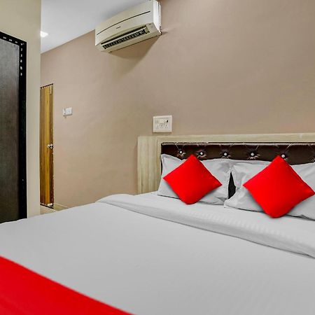 Hotel O Relax Palace Mumbai Exterior photo